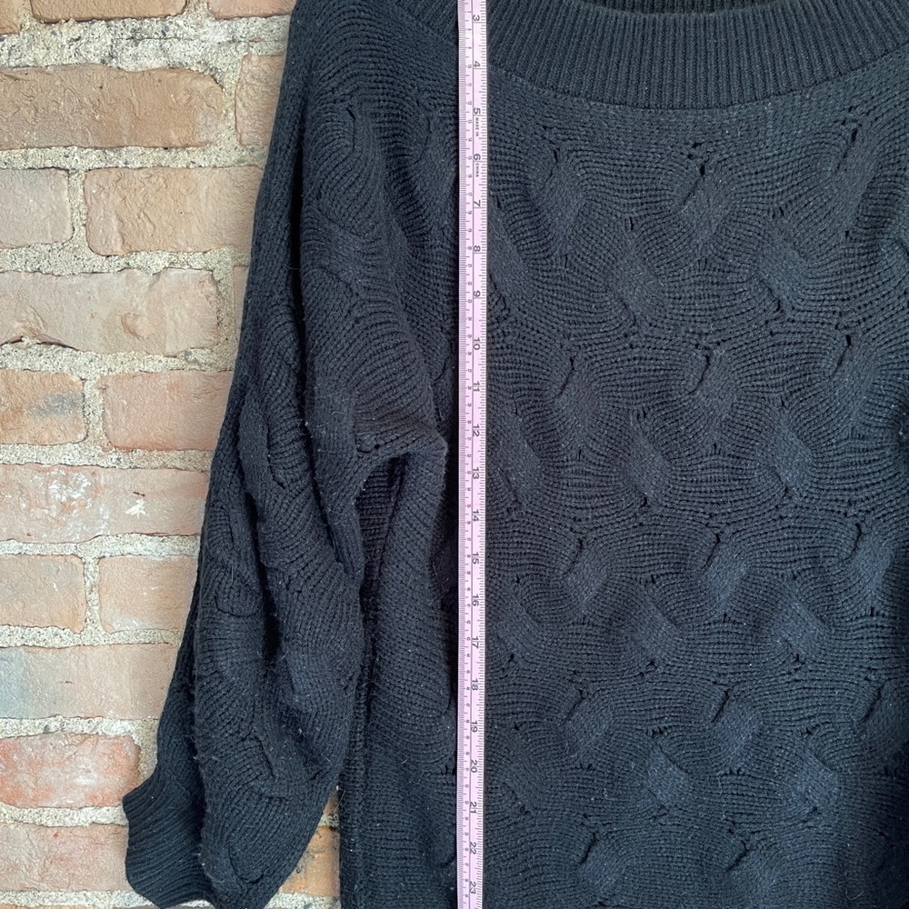 Chunky black off the shoulder sweater - Picture 3 of 4